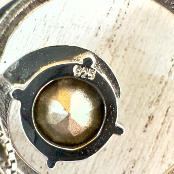 925 Sterling Silver Round Slider Pendant On Box Chain Necklace - Picture 6 of 8